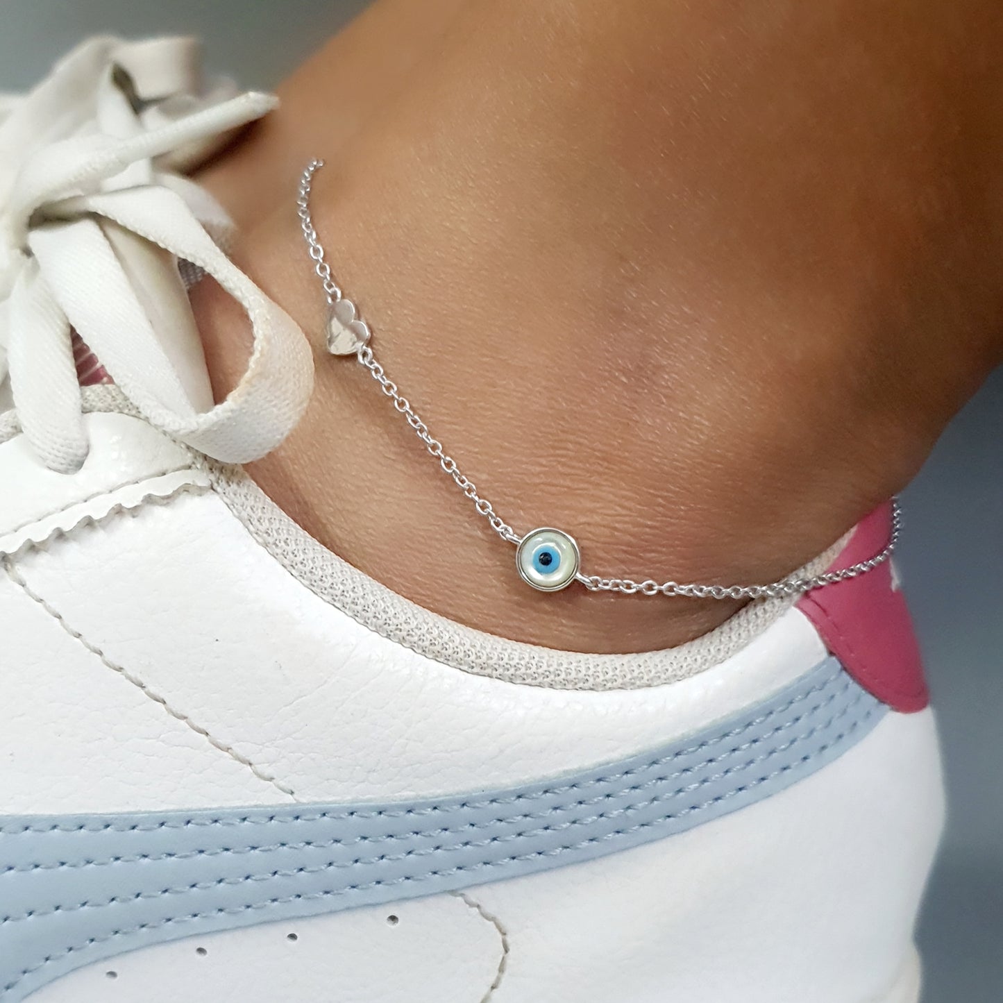 White Blossom Heart Anklet