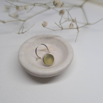 Oh Olive! Textured Transparency Nose Pin