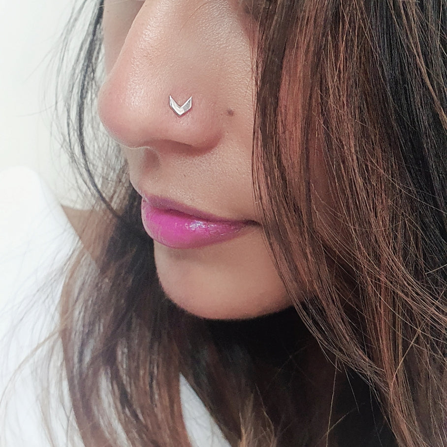 The Chevron Nose Pin