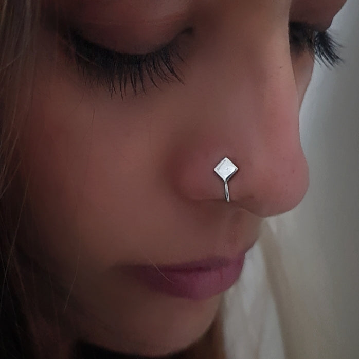 The Rhomboid Nose Pin