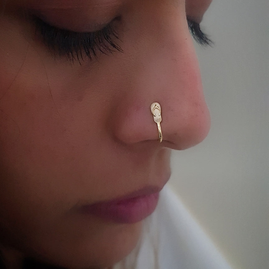 The Flip-Flop Nose Pin